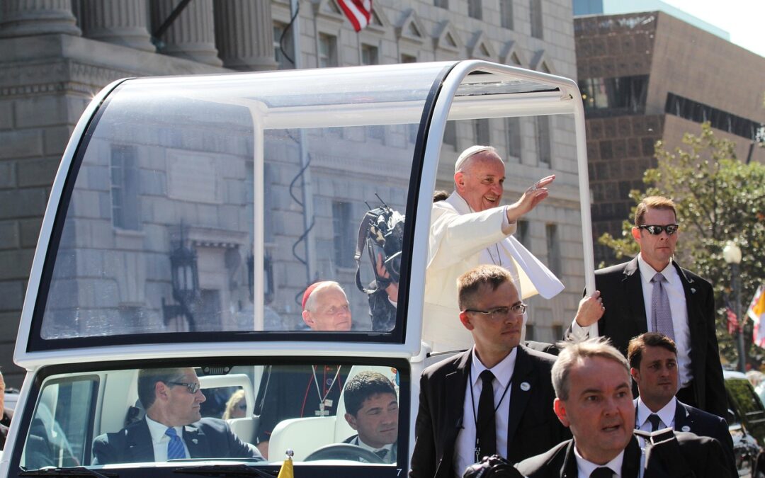 Rezamos por el Papa Francisco